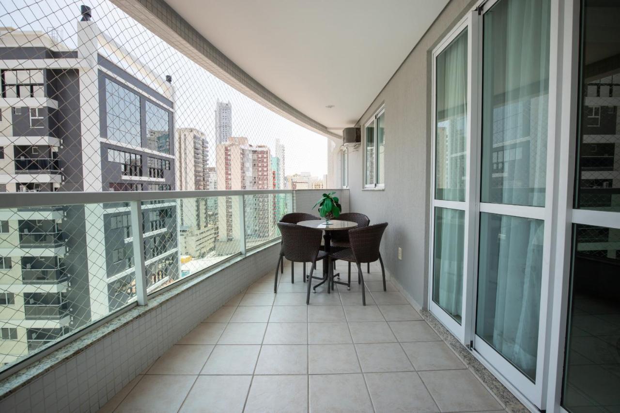 Amplo apartamento de 3 quartos no Centro de Balneário Camboriú N1859 Balneario Camboriu Exterior foto