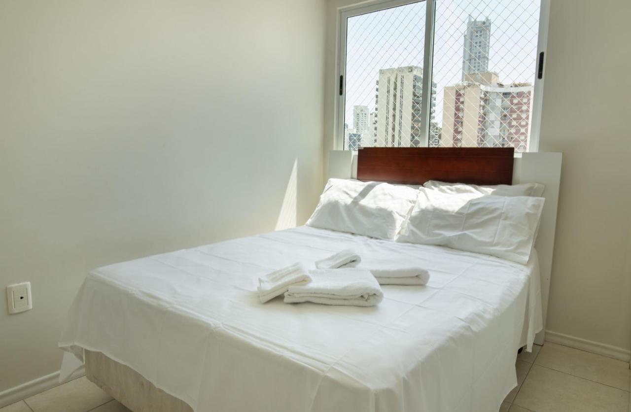 Amplo apartamento de 3 quartos no Centro de Balneário Camboriú N1859 Balneario Camboriu Exterior foto